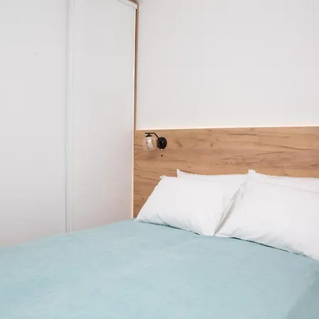 Teodor Διαμέρισμα Ζλάτιμπορ