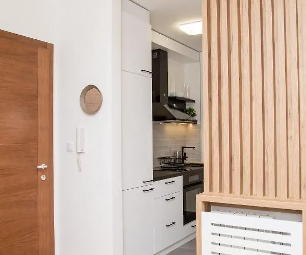 아파트 Teodor 즐라티보